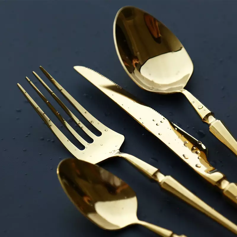 VICTORIA Cutlery Set